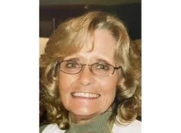 Lisa Kump's Instagram, Twitter & Facebook