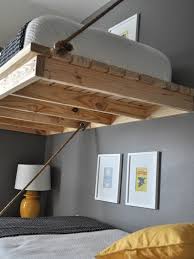 Weitere ideen zu bett, wohnung, verstecktes bett. Schwebendes Bett Verspielte Gemutlichkeit Mit Romantischer Note