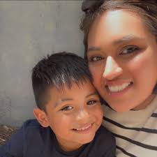 Big Mexican Sabritas Special!! Buy a bag of Big Mexican Sabritas for only  $1.80!! SHARE WITH YOUR FAMILY AND FRIENDS!! OPEN EVERYDAY FROM 6:00 AM TO  8:00 PM!! Especial Sabritas Grandes!! Compre