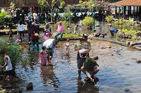 Periksa daftar tempat wisata terbaik di boyolali, jawa tengah. Harga Menu Kuliner Objek Wisata Tlatar Melambung Jadi Heboh Masyarakat Fokus Jateng