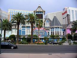 Learn more and purchase gift cards here. Casino Royale Hotel Casino Wikipedia