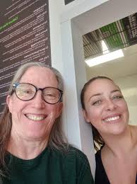 I'd try it just from the marketing. YOAK 1STAR PIZZA "We "רל 1STARPIZZA  don' want your 5-star review" "'wedonit.went.yourS-starrevie 會白台台會 安素