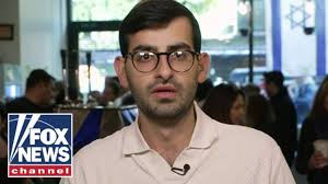 New Yorkers unite to support Jewish business owner after workers walk out