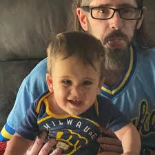 Reducing Alcohol Intake with Half Glasses