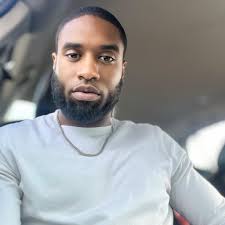 Another crazy photo of Bronny's bounce! 📷 YOYOSHOOTS/IG