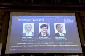 Sebagai bagian dari penyelesaian tersebut, edison terpaksa mangangkat swan sebagai mitra, tetapi kemudian membelinya di perusahaan yang menjadi general electric. Nobel Fisika Diberikan Ke Penemu Lampu Hemat Energi Antara News