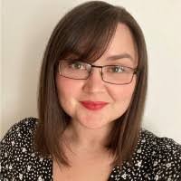 Laura Dawes's Instagram, Twitter & Facebook