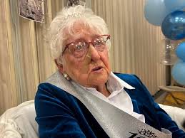 Silent movies and a Model T: Enoch resident reminisces