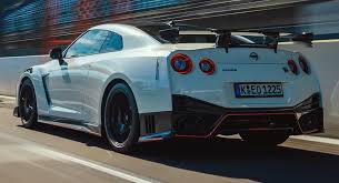 Will this generation be hybrid? Nissan To Send Off The R35 Gt R With A Mild Hybrid Powertrain Carscoops