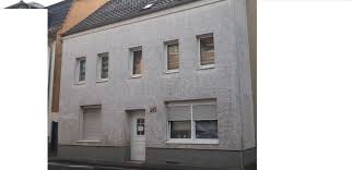 Ein großes angebot an mietwohnungen in köln finden sie bei immobilienscout24. 4 Zimmer Wohnung Zu Vermieten Berliner Str 896 51069 Koln Dunnwald Mapio Net