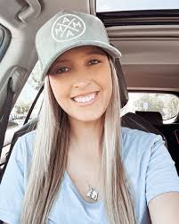 Do you want to make money while your baby's taking a nap!? Where y'all at?!  I've invested in a course that took less than 2 weeks to learn high income  skills, set