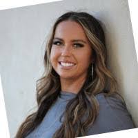 Rachel Goins's Instagram, Twitter & Facebook