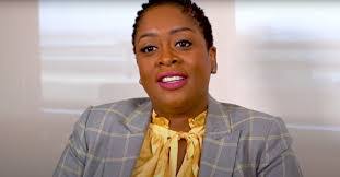 Erika Robinson's Instagram, Twitter & Facebook