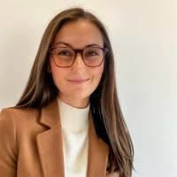 Courtney Grubbs's Instagram, Twitter & Facebook