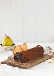 Buche De Noel Mousse Au Chocolat Et Poire Recette Mousse Au Chocolat Buche De Noel Mousse Au Chocolat Ecorce De Chocolat