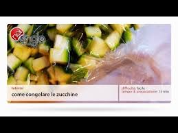 Per poterle utilizzare dal freezer basta semplicemente versare il contenuto ancora congelato come se fosse fresco. Come Conservare Le Verdure Fresche Nel Freezer Tutto Per Casa