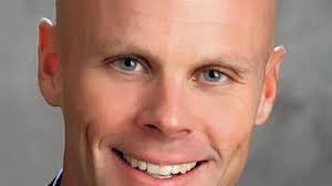 Biz News: Big Newport 6 cinema installs reclining seats