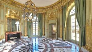 Petit Trianon French Pavilion Versailles Palace Of Versailles Chateau De Versailles