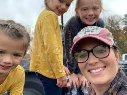 Courtney Hester's Instagram, Twitter & Facebook