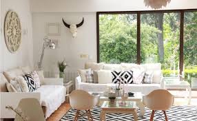 La maison de vacances redécorée. 10 Astuces Pour Decorer Son Interieur A Petit Prix