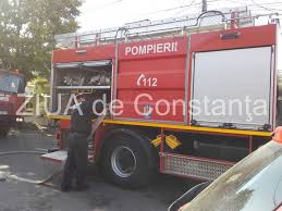 A fost activat planul rosu de interventie, iar zeci de pompieri intervin cu mai multe autospeciale de stingere. Incendiu Intr Un Apartament Din NÄƒvodari