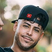 Renato Garcia YT 💐🍫🥂🥰🥰😍😍😘😘💋💋💋