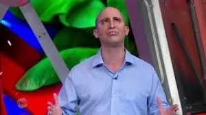 נקודת המפתח בביקורת של ארץ כלפי הגוש הזה היא שאין לו תכלית או תכנית פעולה זולת הזזת נתניהו. ×¢× ×™×©×¨××œ ×'×•××• ×œ× × ×ª×'×œ×'×œ Youtube