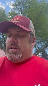 Travis Tallman's Instagram, Twitter & Facebook