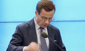 330k members in the sweden community. Ulf Kristersson M Stefan Lofven S Avvisar En Alliansregering Dagens Opinion