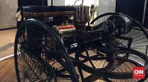 Oleh yusrin junaidi gambar oleh bahiyah bakir. Titik Awal Sejarah Mobil Dimulai Dari Benz Tiga Roda