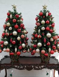 Entryway Christmas Tree Set Red And Gold Decor Shatterproof Image 7 Red And Gold Christmas Tree Christmas Decorations Christmas Tree Decorations