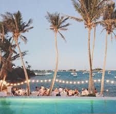 21 Of The Dreamiest Wedding Venues In Bermuda Wedding Venues Beach Waterfront Wedding Venue Beachfront Weddings