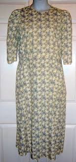 Amish Mennonite Modest Handmade Flower Nursing Cape Dress 46 Bust 42 Waist Maternity Nursing Dress Casual Maternity Nursing Dress