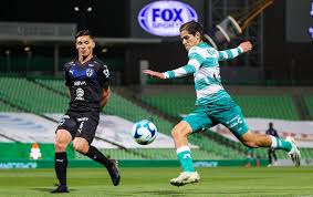 Santiago muñoz podría tener una gran oportunidad al ser dirigido por un estratega como ambriz, pues ha demostrado que sabe trabajar de buena forma con los jóvenes, tal y como sucedió en su. Santiago Munoz Va Por Su Debut En Liguilla Con Santos