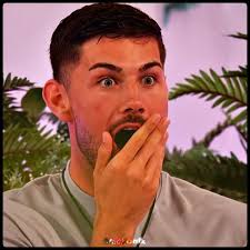 Love Island Season 10 Heart Rate Challenge: Boys vs Girls