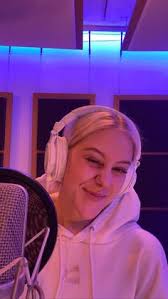 Objevujte 34 nápadů na téma Annie Camel