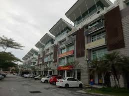 You can call at +60 10 401 13 93 or find more contact information. Rumah Untuk Dijual Laman Seri Business Park Section 13 Shah Alam Shop Office Corner Ejen Hartanah Berdaftar Shah Alam