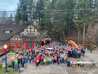 Bigfork Elves Decorating Day