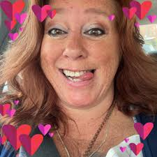 Tracey Howell, IA/IL Licenced Realtor. Brokered by Real Broker, LLC