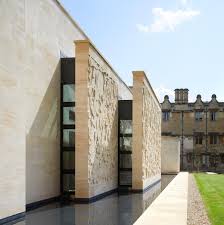 The Building Comprises A Series Of Overlapping Planes Of Masonry And Glass Hufton Crow In 2020 Oxford Library St Johns College Architecture