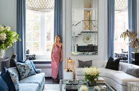 Lee radziwill bought the estate not because the house was grand, but because it wasn't. Carole Radziwill Gives Ad A Tour Of Her Soho Duplex Architectural Digest