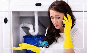 لا تدع مشاكل تسرب المياه الخاصة بك تزعجك احصل على خدمة فحص تسربات المياه الأبداع Plumber Cool Gadgets To Buy Damage Restoration