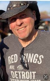 Jeff Harrow's Instagram, Twitter & Facebook