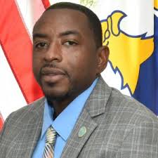 Inmates To Start Cleaning Territory's Towns And Roadsides Through New Gov't  House, B.O.C. Program