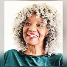 Juanita Jolly's Instagram, Twitter & Facebook