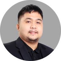 Top performers recognised at Barhead's quarterly Town Hall meeting