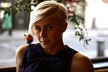 Robyn Tritt's Instagram, Twitter & Facebook