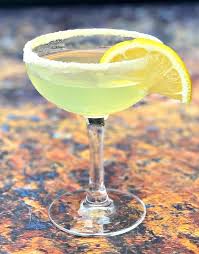 Keto Low Carb Sugar Free Lemon Drop Vodka Martini Cocktails