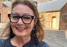 From Poems To Pamphlet (Online)