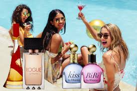 They all are dying to know what perfume does rihanna wear. 10 Best Rihanna Perfumes Reviewed Viora London